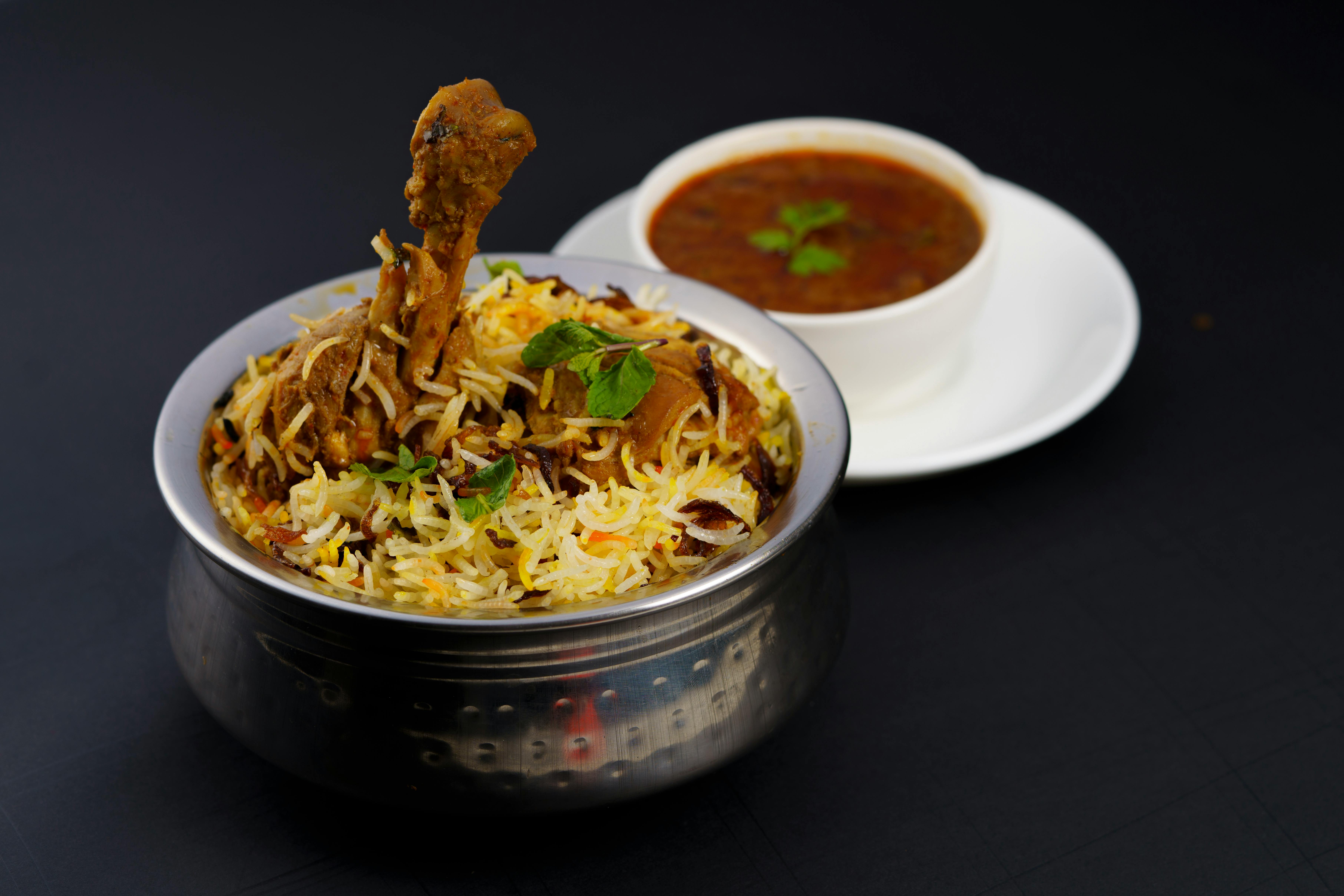 Hyderabadi Chicken Dum Biryani